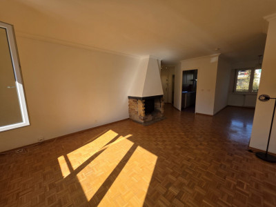 COLLONGE-BELLERIVE – APPARTEMENT TRAVERSANT DE 4 PIÈCES AVEC CHEMINÉE  image 1