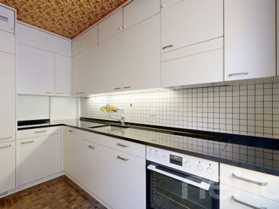 Reihenmittelhaus am Bielersee mit Seewiese zur Mitbenutzung image 5