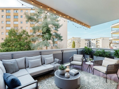 Lumineux studio avec grand balcon au c?ur de Clarens image 2