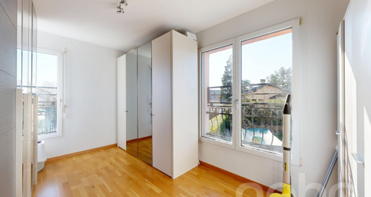 Spacieux appartement familial avec balcons et jardin à St-Prex image 11