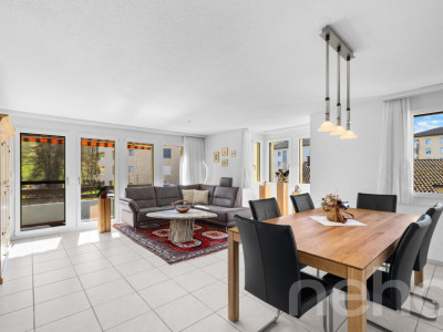 Attraktive 5.5 Zimmer Wohnung in Wilen b. Wollerau image 2