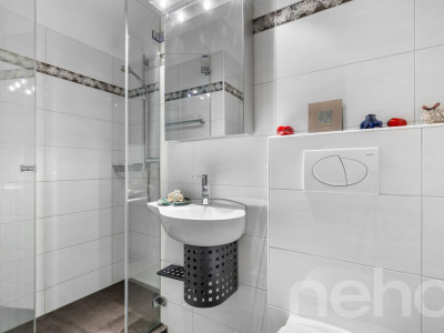 Attraktive 5.5 Zimmer Wohnung in Wilen b. Wollerau image 9