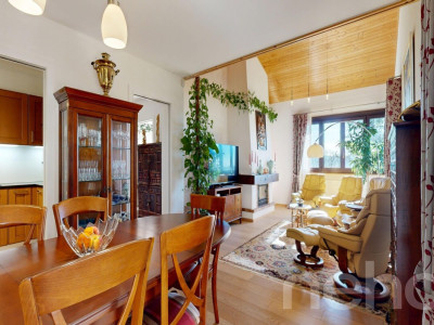 Grande maison individuelle nichée dans un écrin de verdure image 5