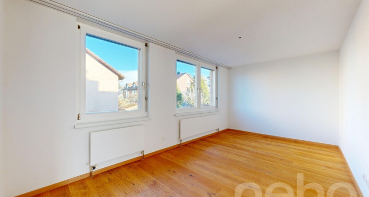 Attraktives 5.5-Zimmer-Reihenmittelhaus mit Blick ins Grüne image 5