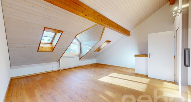 Attraktives 5.5-Zimmer-Reihenmittelhaus mit Blick ins Grüne image 9