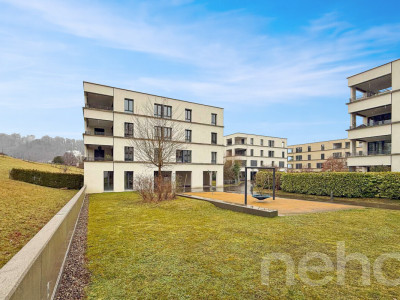 Moderne 3.5-Zimmer-Wohnung mit Westbalkon und zwei Tiefgaragenplätzen image 1