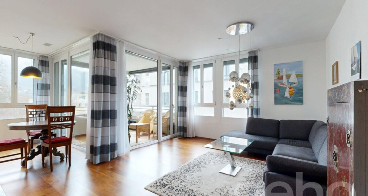 Moderne 3.5-Zimmer-Wohnung mit Westbalkon und zwei Tiefgaragenplätzen image 3