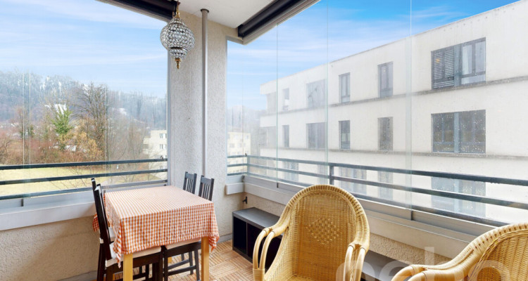 Moderne 3.5-Zimmer-Wohnung mit Westbalkon und zwei Tiefgaragenplätzen image 9