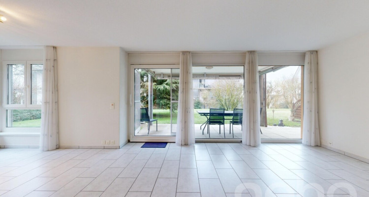 Grosszügige und gepflegte Gartenwohnung an ruhiger Lage image 2