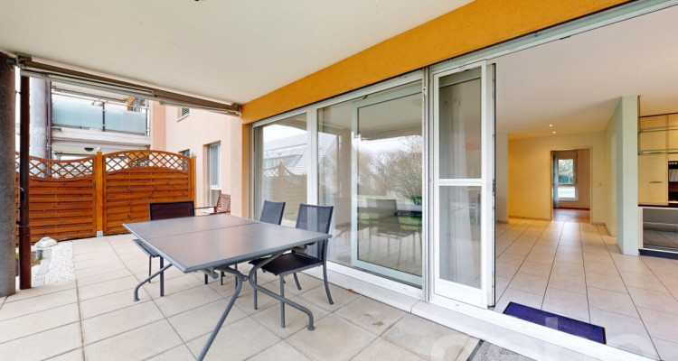 Grosszügige und gepflegte Gartenwohnung an ruhiger Lage image 7