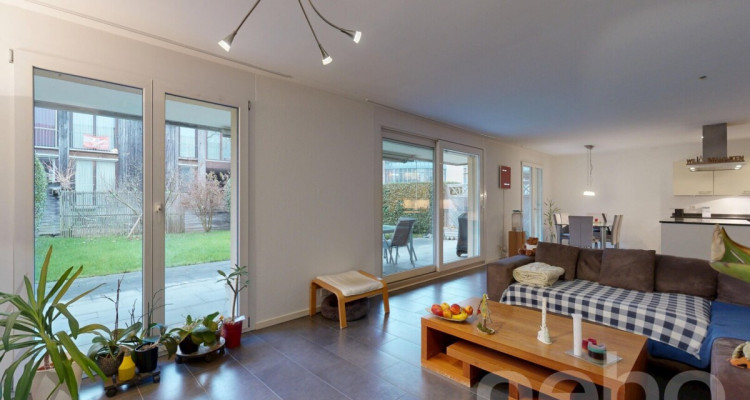 Moderne 4.5-Zimmer-Garten-Maisonette-Wohnung in Stäfa image 9