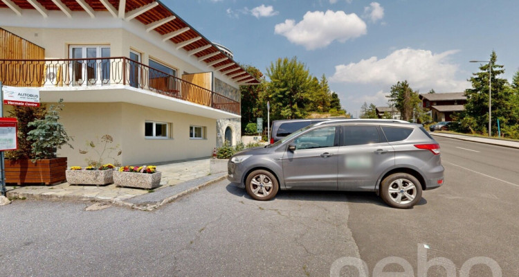 Superbe studio ensoleillé à Crans-Montana image 9