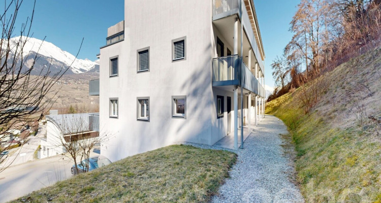 3,5 pièces de standing avec garage box à Bramois image 9