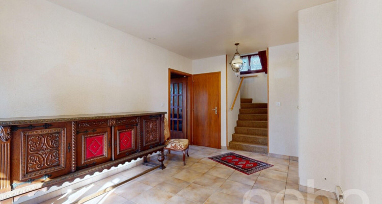 Maison 5.5pces avec vue Alpes, projet de rénovation complet disponible image 11