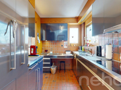 Charmantes 6 Zimmer Einfamilienhaus mit Pool, Sauna und Weitsicht image 5