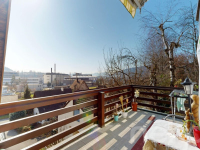 Charmantes 6 Zimmer Einfamilienhaus mit Pool, Sauna und Weitsicht image 11