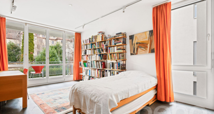 Grosszügige 4.5-Zimmer-Wohnung mit Bergblick an zentraler Lage in Chur image 7