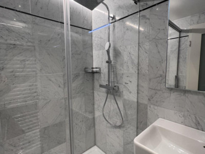 Magnifique 3 pièces rénové avec terrasse image 8