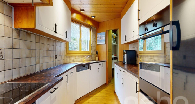 Grosszügiges Wohnen in unverbaubarer Aussichtslage image 8