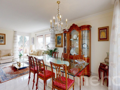 Grosszügige Dachwohnung mit viel Charm an ruhiger Lage image 4