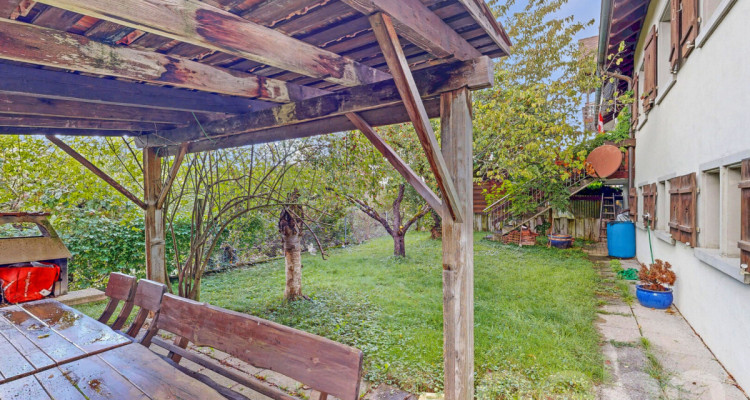 6.5-Zimmer-Doppeleinfamilienhaus mit Einliegerwohnung image 10