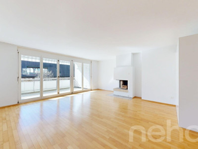 Helle und grosszügige 4.5-Zimmer-Wohnung in ruhiger Wohnlage image 2