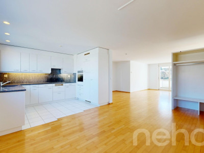 Helle und grosszügige 4.5-Zimmer-Wohnung in ruhiger Wohnlage image 7