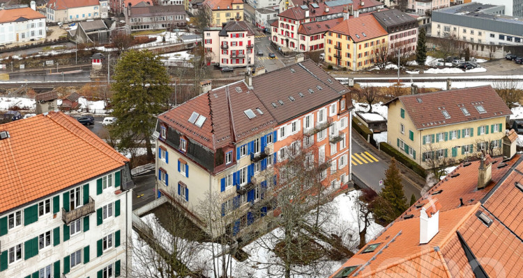 Rendement ? 400 m² habitables, fort potentiel, emplacement idéal image 1