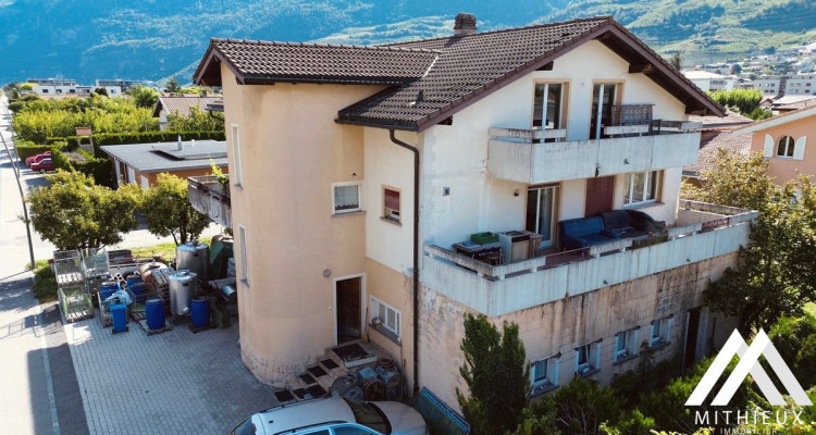 Rare ! Maison atypique avec fort potentiel de transformation image 2