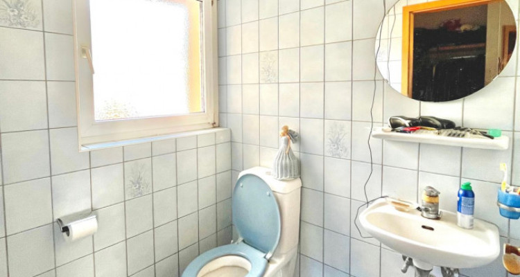 Rare ! Maison atypique avec fort potentiel de transformation image 6