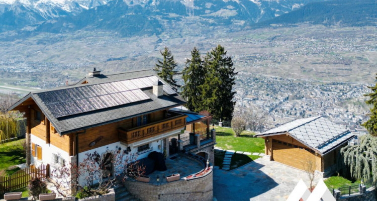 SPACIEUX CHALET DE 5.5 PCES, LES AGETTES ( 4 VALLÉES ) image 1