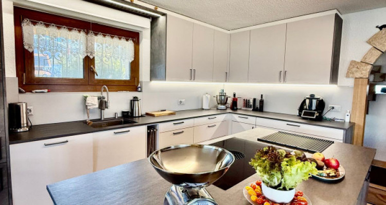 SPACIEUX CHALET DE 5.5 PCES, LES AGETTES ( 4 VALLÉES ) image 6