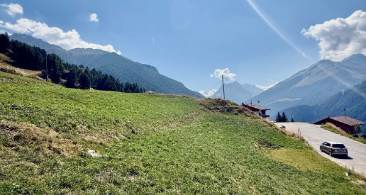 PARCELLE 4104 M2 ! POSSIBILITÉ DE CONSTRUIRE 5 CHALETS, EISON image 5