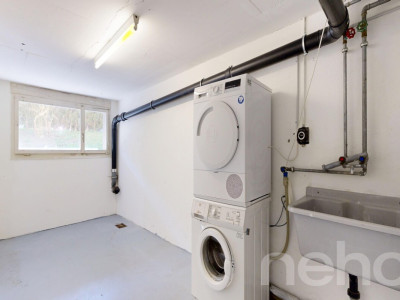 Helle 4.5- Zimmer Wohnung mit Lift und Balkon image 10