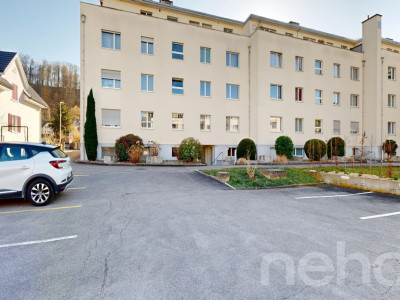 Helle 4.5- Zimmer Wohnung mit Lift und Balkon image 12