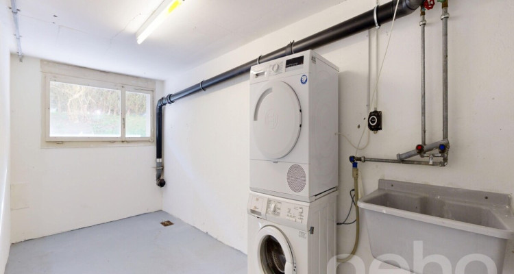 Helle 4.5- Zimmer Wohnung mit Lift und Balkon image 10