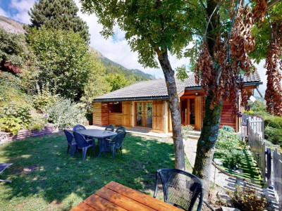 Chalet individuel cosy et à la vue imprenable image 3