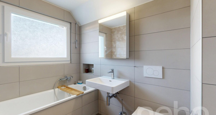 Villa lumineuse rénovée avec rooftop et vue dégagée à Ponthaux image 10