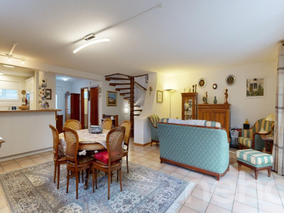 Maison familiale ? 140 m² avec jardin, exposition sud et garage image 2