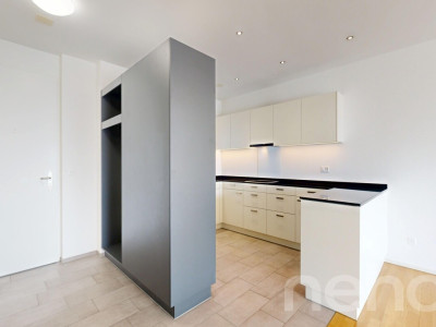 Moderne 3.5-Zimmer-Wohnung mit grossem Balkon und 2 Garagenplätzen image 5