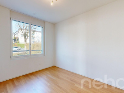 Moderne 3.5-Zimmer-Wohnung mit grossem Balkon und 2 Garagenplätzen image 7