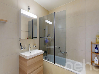 Appartement lumineux de 3.5 pièces avec balcon à Oron-la-Ville image 7