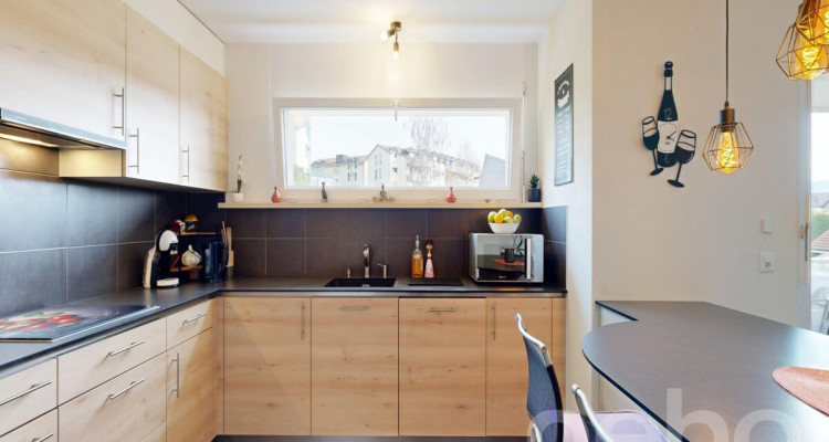 Appartement lumineux de 3.5 pièces avec balcon à Oron-la-Ville image 4