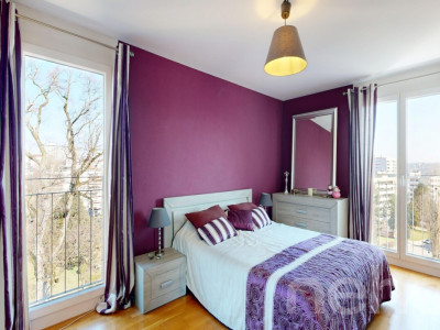 Dernier étage lumineux avec grand balcon à Villars-sur-Glâne image 9