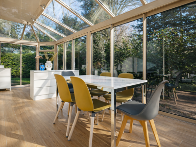 Maison jumelée entièrement rénovée en 2025 Jardin plein sud & volumes généreux image 3