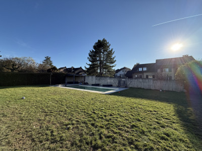 Magnifique villa familiale rénovée avec piscine  image 21