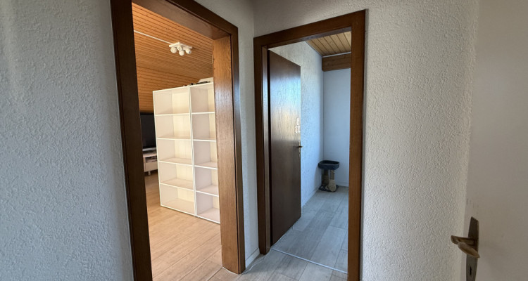 Magnifique villa familiale rénovée avec piscine  image 12