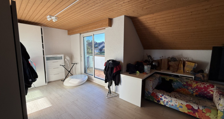 Magnifique villa familiale rénovée avec piscine  image 13