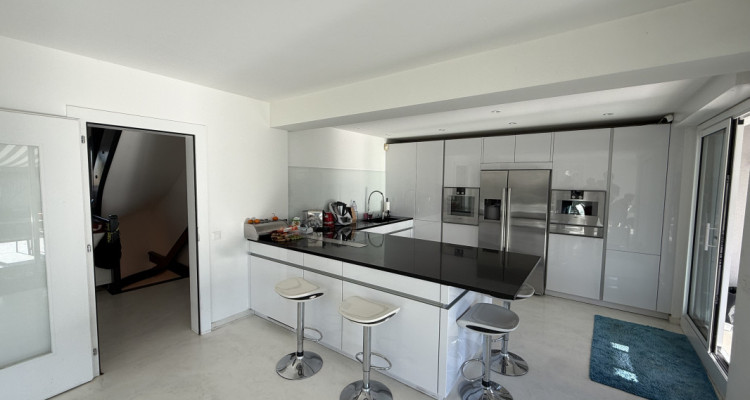 Magnifique villa familiale rénovée avec piscine  image 17