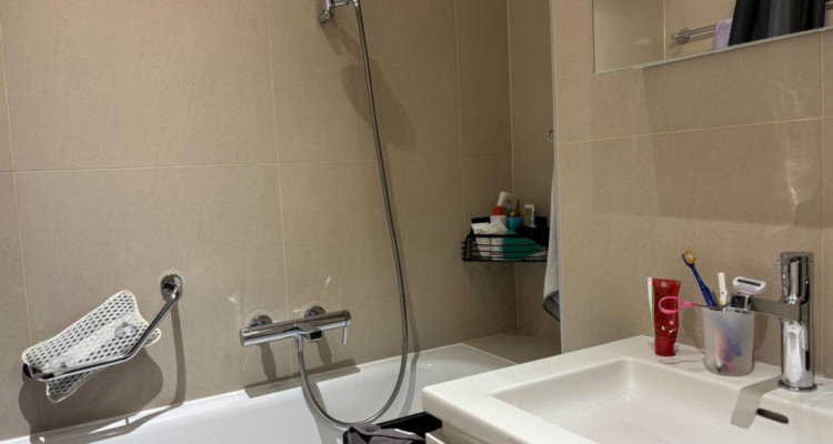 Magnifique et récent 3 pièces, hyper-centre de Genève image 8